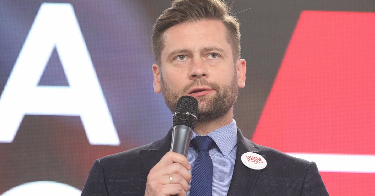 Kamil Bortniczuk. Kim jest? Polityczna kariera posÅ‚a