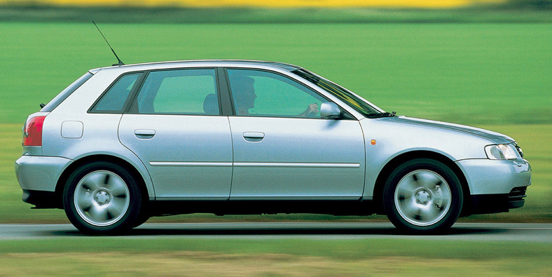 1. Audi A3 8L (1996-2003) - od 4500 zł 