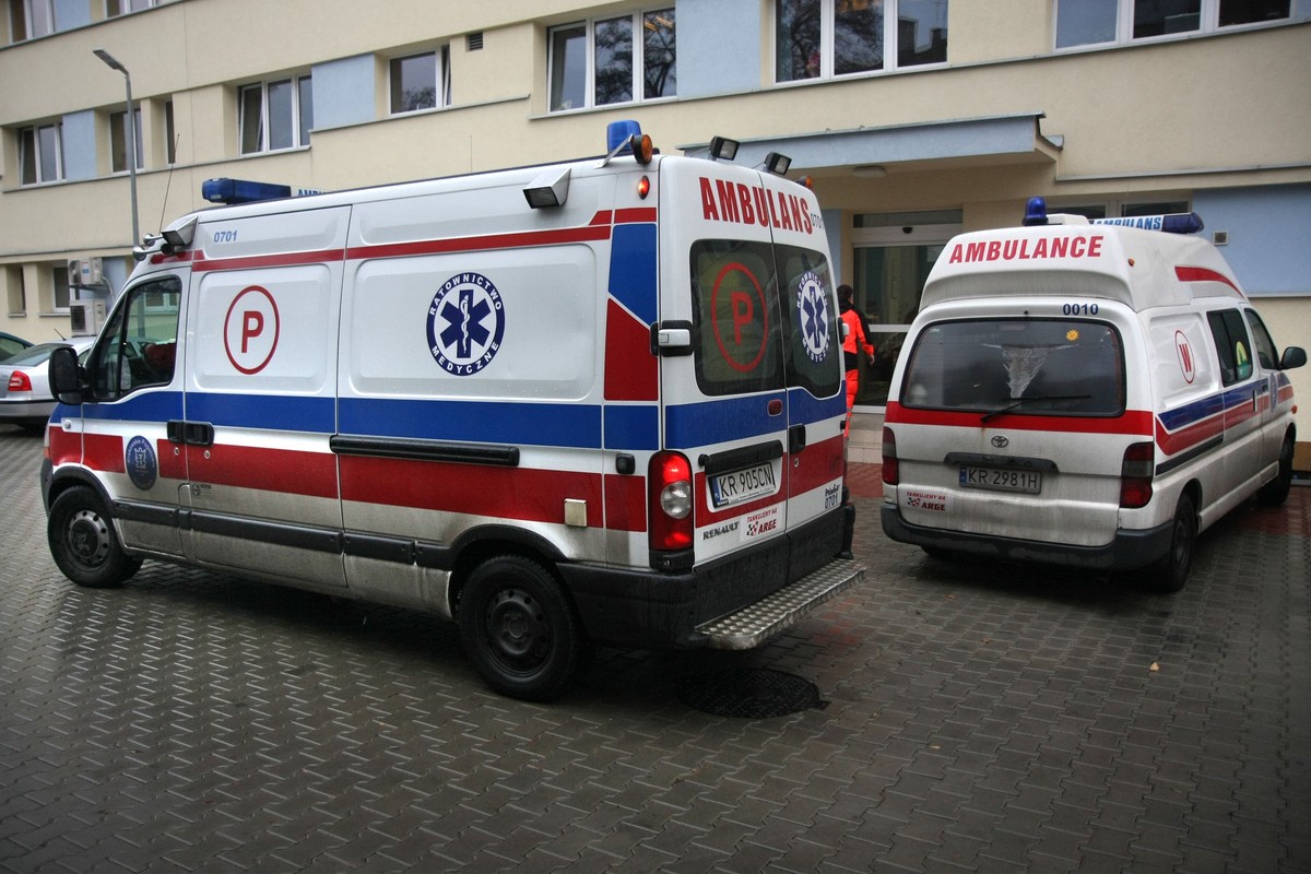 Dramat na bydgoskim osiedlu. Czteroletnie dziecko wypadło z okna