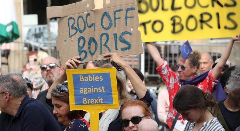 Boris Johnson protest luxembourg