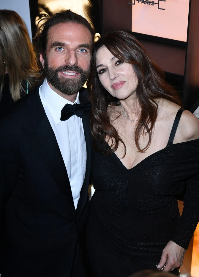 Džon Nolet i Monka Beluči