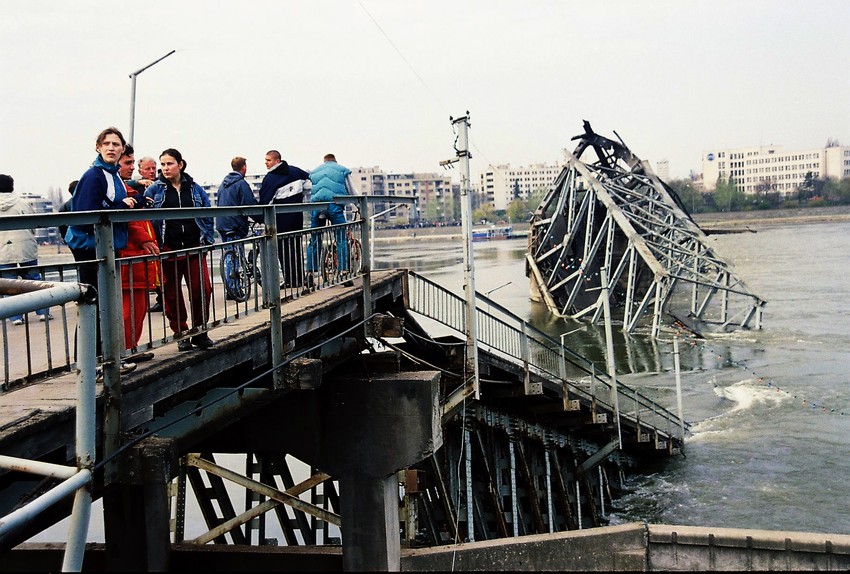 Srušen Varadinski most