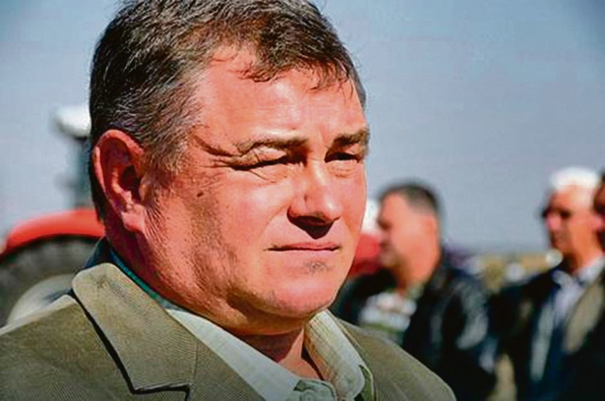 Robert Holo ubijen je dok je pokušavao da spase komšinice