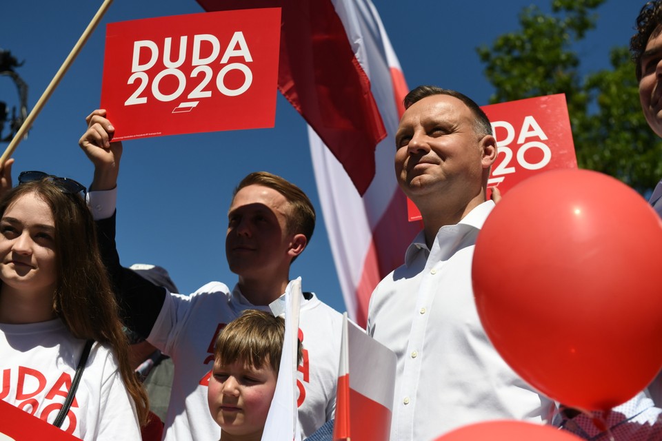 Prezydent Andrzej Duda podczas spotkania z mieszkańcami w Stalowej Woli