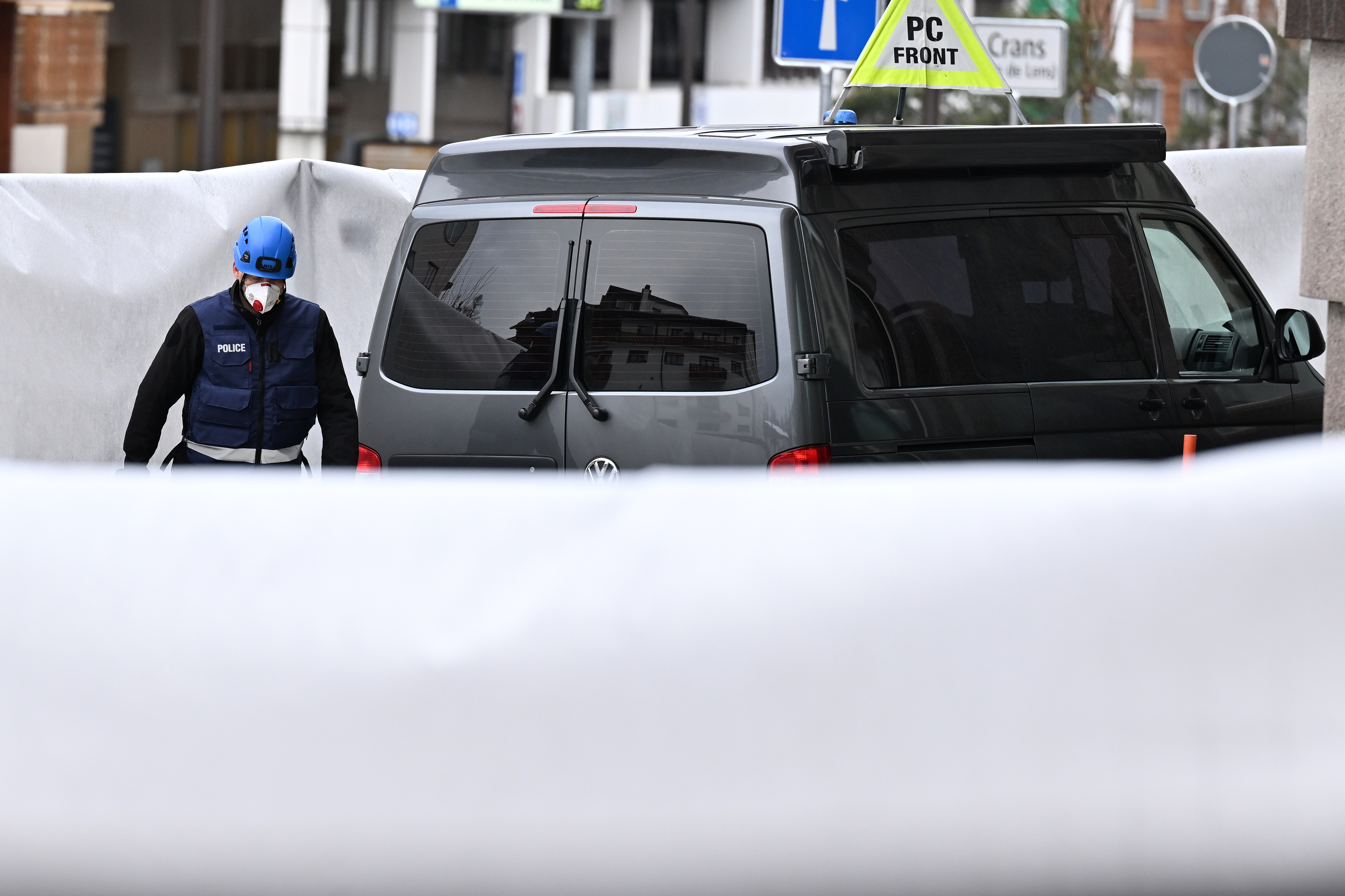 Crans-Montana : 40 morts sans liste - l'identification pourrait durer une semaine