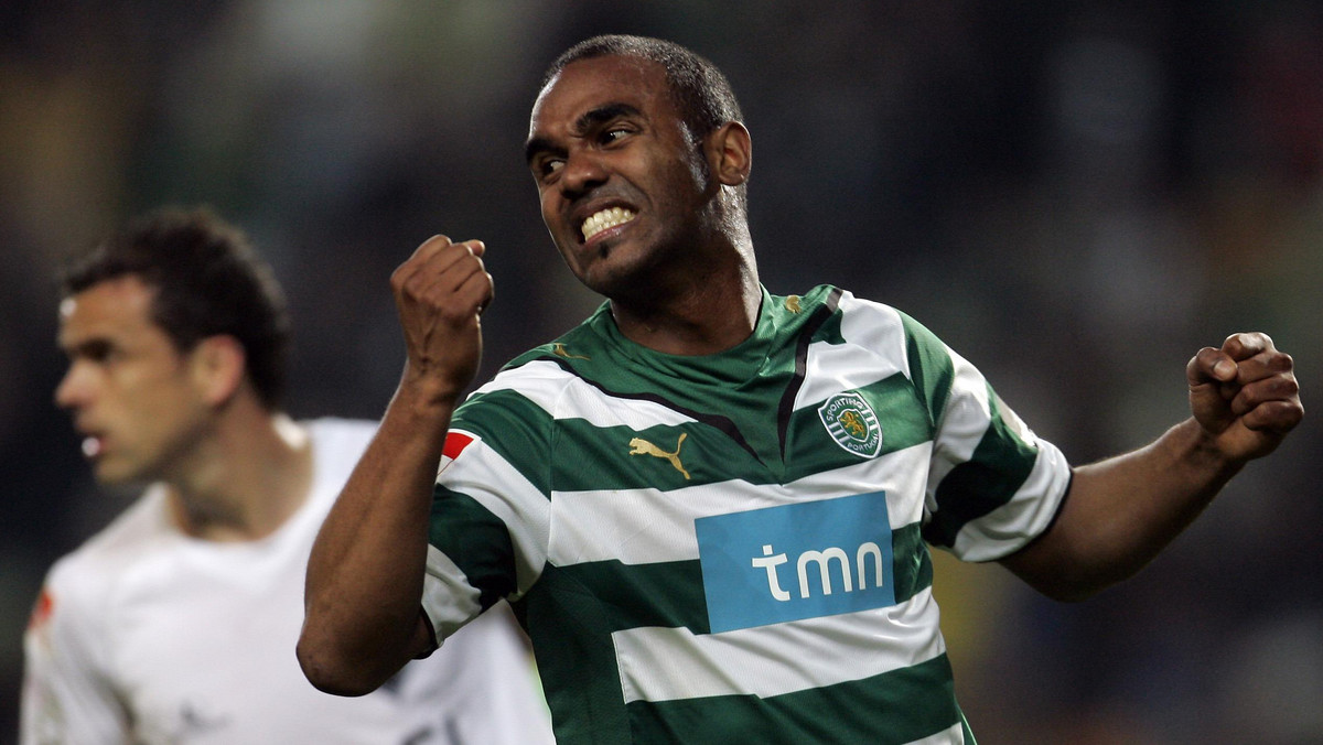 Były napastnik Liverpoolu Florent Sinama-Pongolle został nowym graczem rosyjskiego FK Rostów. Zawodnik był zatrudniony ostatnio w Sportingu Lizbona.