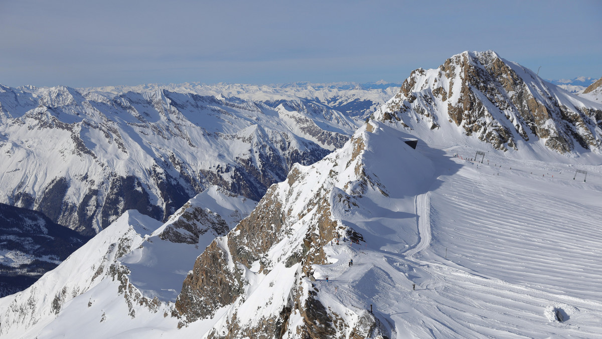 Tragedia w Alpach. Znaleziono ciała pięciu osób
