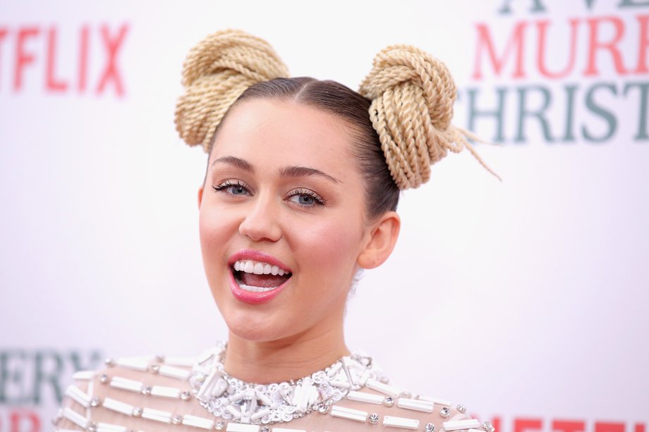 Miley Cyrus, piosenkarka i aktorka