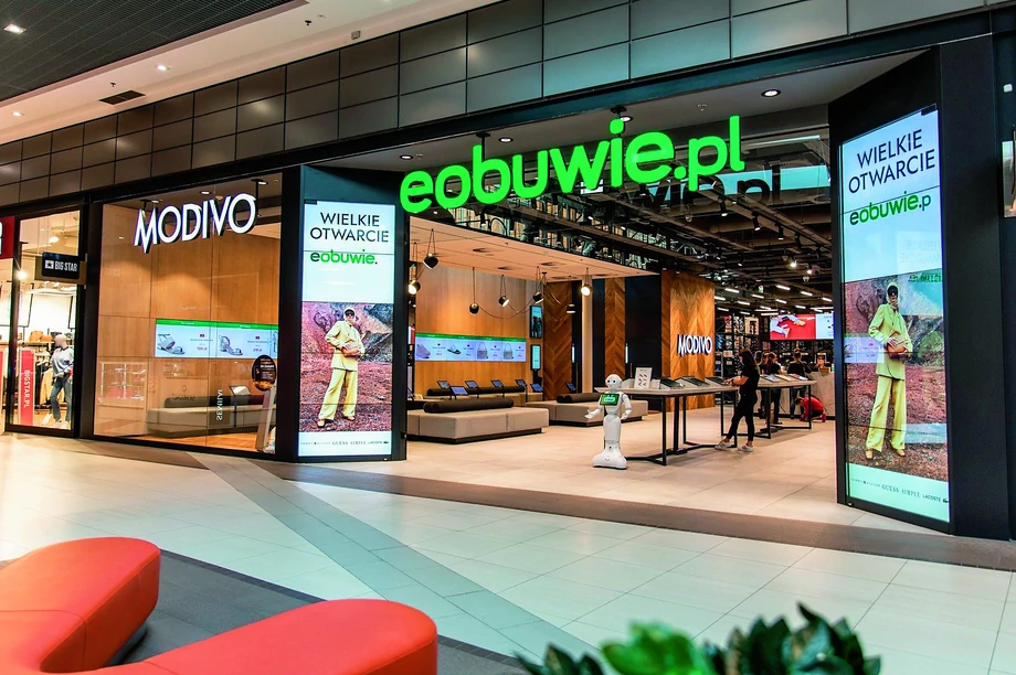 Eobuwie.pl to platforma e-commerce należąca do Modivo, która zajmuje się sprzedażą obuwia, torebek i akcesoriów na 17 rynkach europejskich.