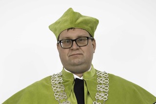 Kowalczyk: Nieustannie dbamy o wysoką jakość kształcenia [WYWIAD]