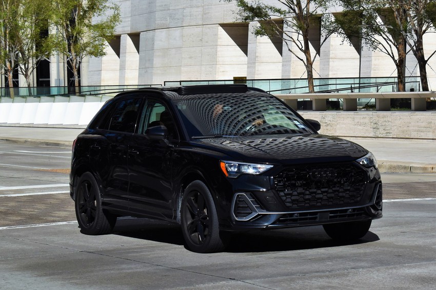 Ilustracija "audija SQ": Ovo je model automobila u kojem su bili Ana Radović i Aleksandar M. 