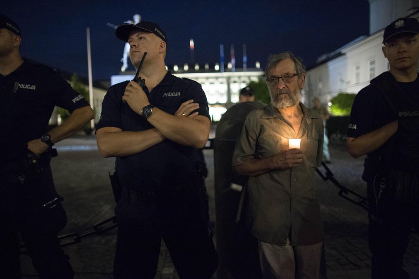 Demonstracje ws. sądów