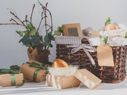 Prezenty na Wielkanoc? BADANIE pokazało, jak Polacy widzą tę kwestię