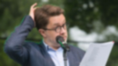 Michał Rusinek uprawia nekrolans?