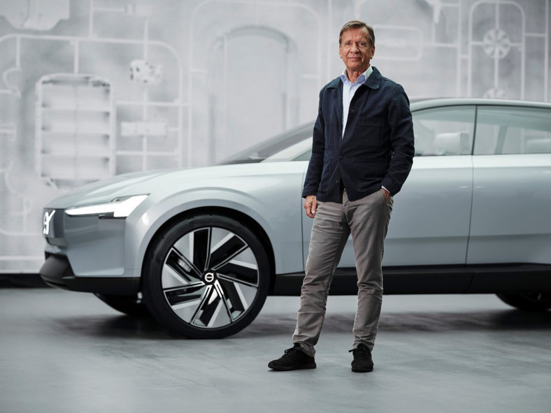 Volvo Concept Recharge 2021