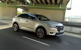 DS 7 Crossback E-Tense 4x4 – hybryda dla indywidualistów