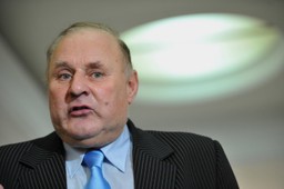 PO: Jeżeli Tomaszewski wstydzi się, że grał w reprezentacji - niech odda świadczenie olimpijskie