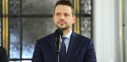 Katastrofa Platformy. Trzaskowski dopiero trzeci w najnowszym sondażu. I jeszcze to!