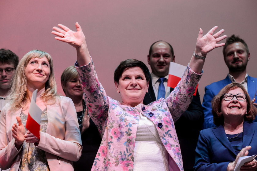 Beata Szydło kończy 55 lat