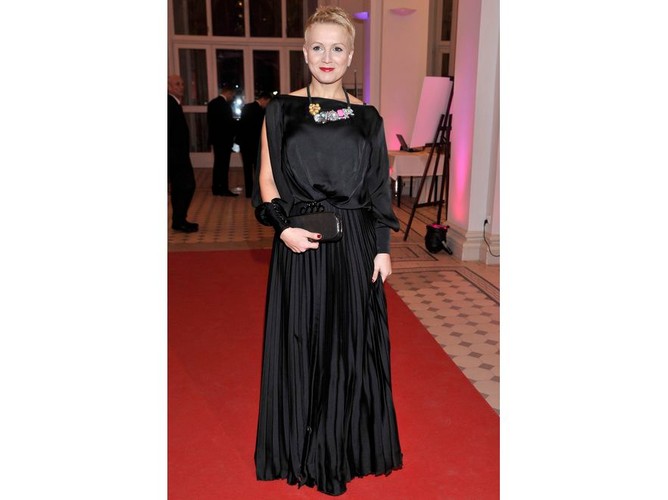 Marta Kuligowska na XIV Balu Dziennikarzy w czarnej sukni, która robiła 'ciężkie' wrażenie