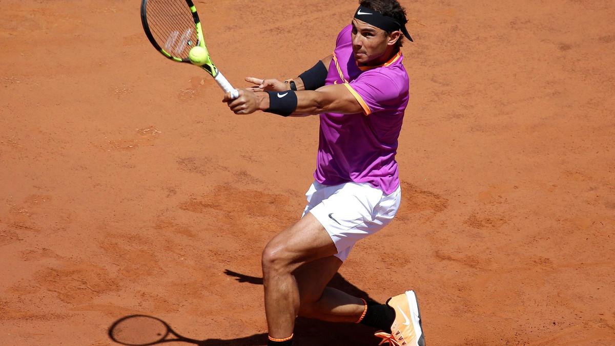Rafael Nadal szaleje na kortach Rolanda Garrosa. W sobotę w trzeciej rundzie pokonał 6:3, 6:2, 6:2 Richarda Gasqueta. Triumfator ostatniego challengera w Szczecinie uległ Hiszpanowi we wszystkich szesnastu rozegranych z nim pojedynkach.