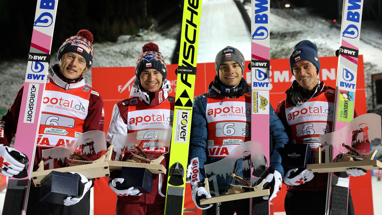 Skoki narciarskie. Polska wygrała konkurs drużynowy Pucharu Świata w Klingenthal