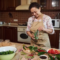 Befőttesüveg sterilizálása: így oldható meg sütőben, mikróval és mosogatógéppel