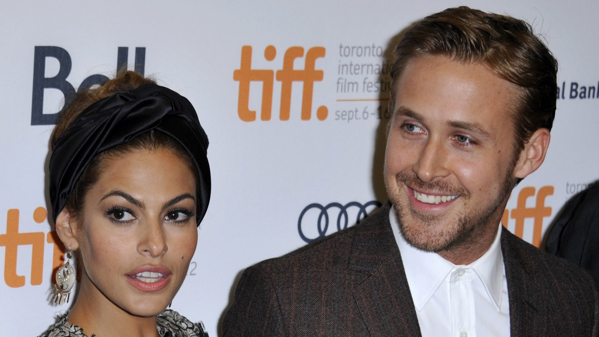 12 września 33-letni Ryan Gosling i 40-letnia Eva Mendes powitali na świecie córeczkę. To pierwsze dziecko pary.