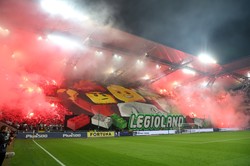 Sztuczna inteligencja wytypowała najniebezpieczniejszych pseudokibiców [ZOBACZ RANKING]