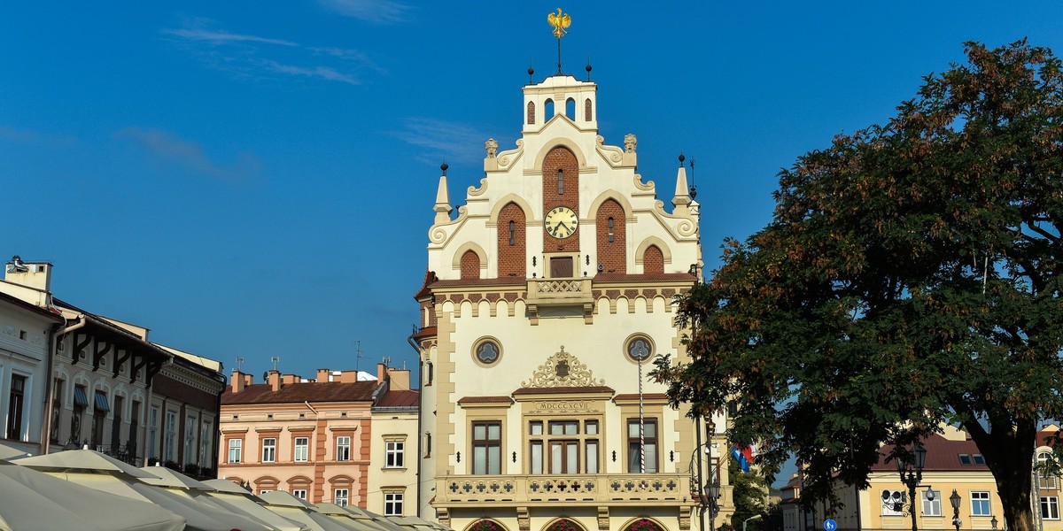 W ostatnich latach deweloperzy coraz bardziej interesują się rynkiem mieszkaniowym w Rzeszowie