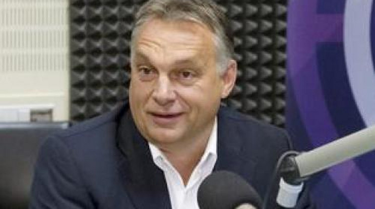 Orbán szerint Soros György az embercsempészeket segíti 
