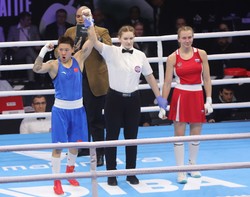 Wstyd. Na mistrzostwach świata w boksie zagrano hymn Rosji