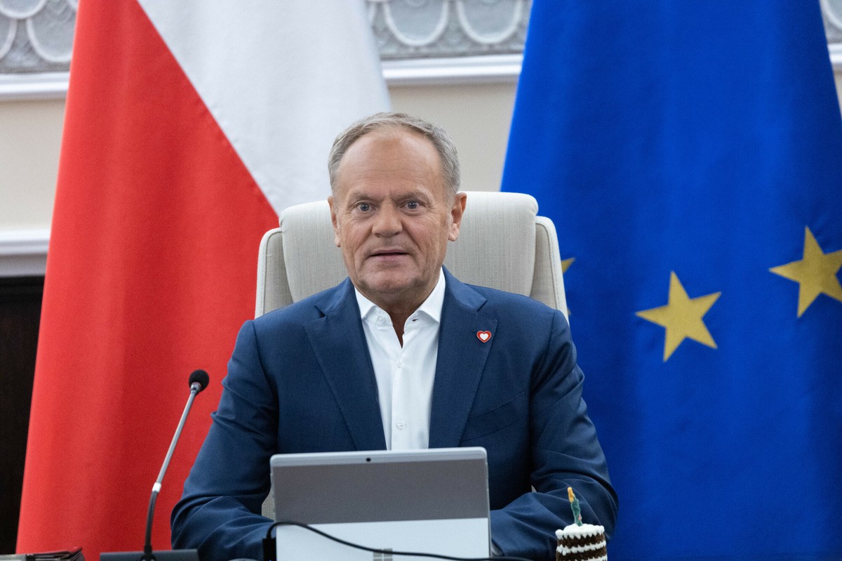 Polacy wypowiedzieli się o rządzie. Negatywne opinie dominują [SONDAŻ]