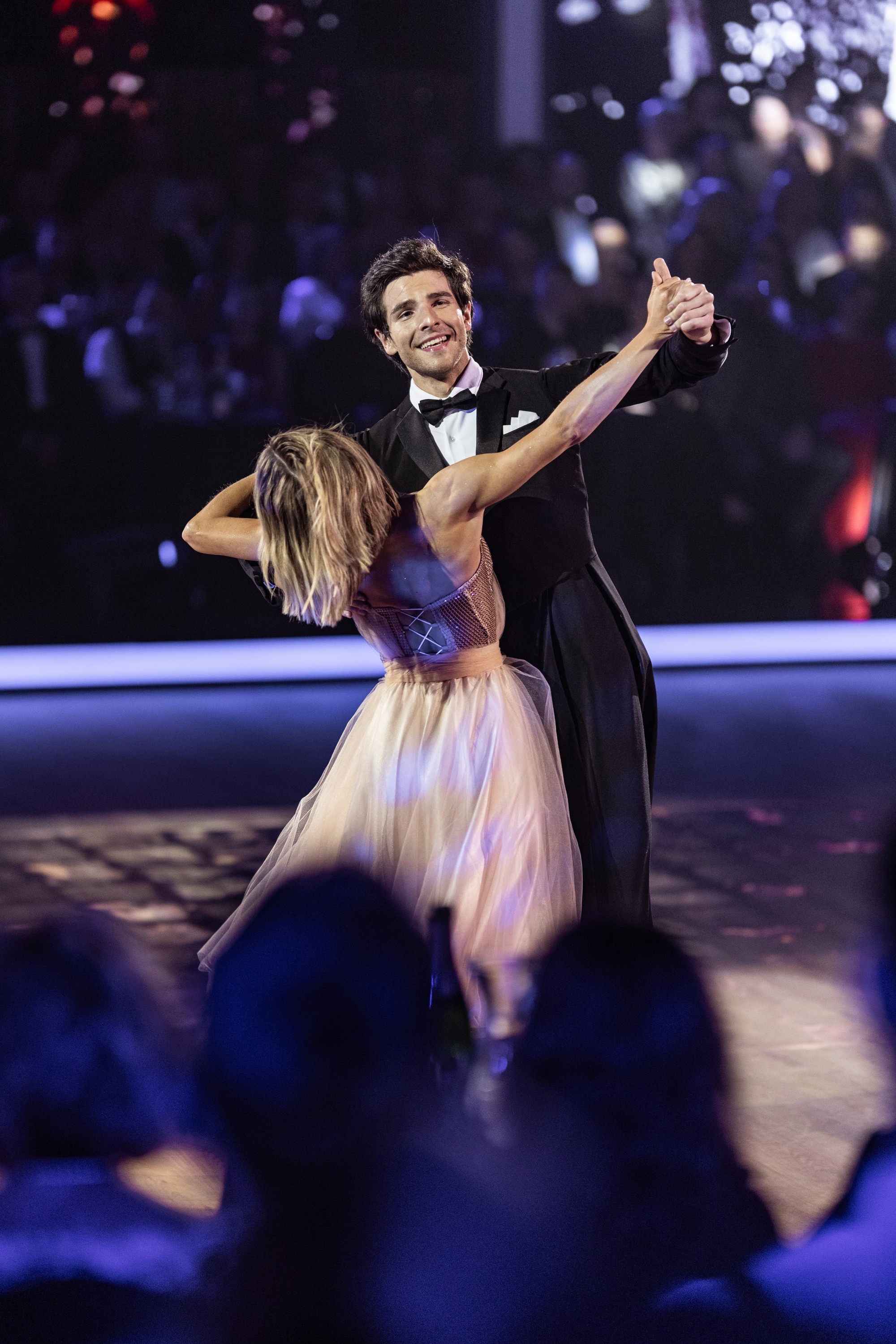 Víťazmi 10. série Let’s Dance sa stali Kristián Baran a Dominika Rošková.