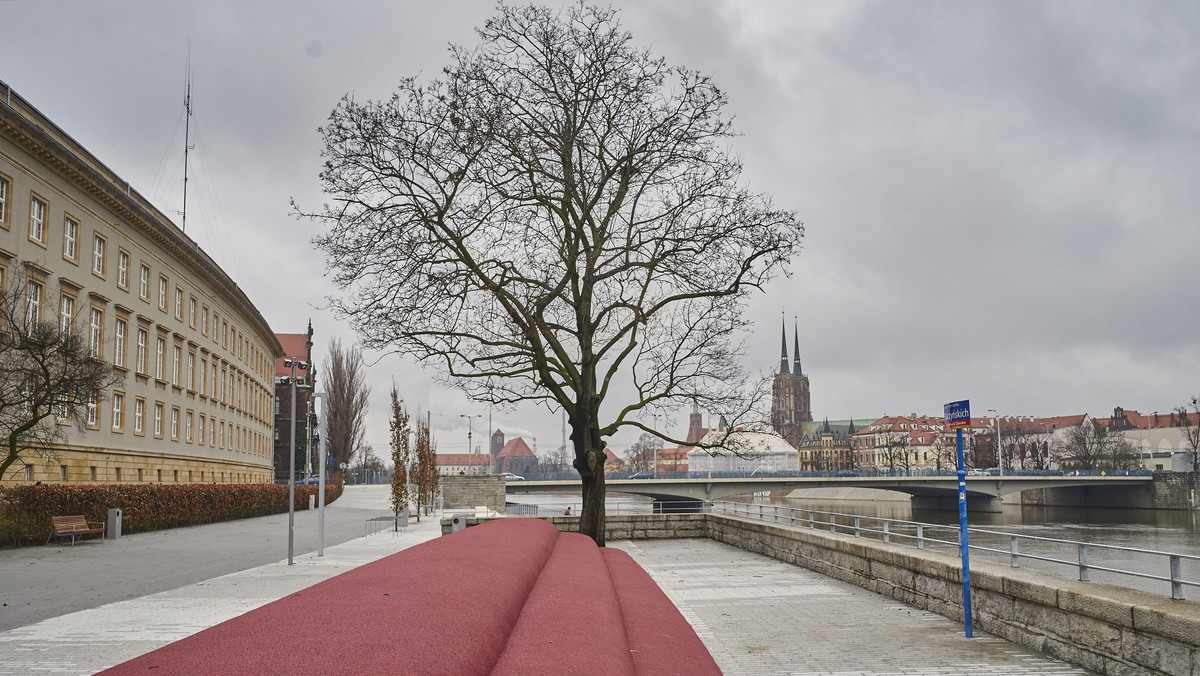 Już w najbliższy piątek i sobotę, przy okazji szczytu NATO w Polsce, na wrocławskim placu Powstańców Warszawy oraz bulwarze Marii i Lecha Kaczyńskich odbędą się liczne wojskowe atrakcje. W planach są m.in. pokazy walk, prezentacja sprzętu wodnego, zabawy dla dzieci i koncerty.