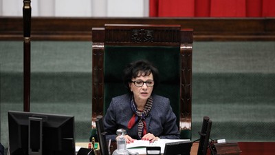 Elżbieta Witek podczas posiedzenia Sejmu w nocy z 21 na 22 listopada 2019 r.