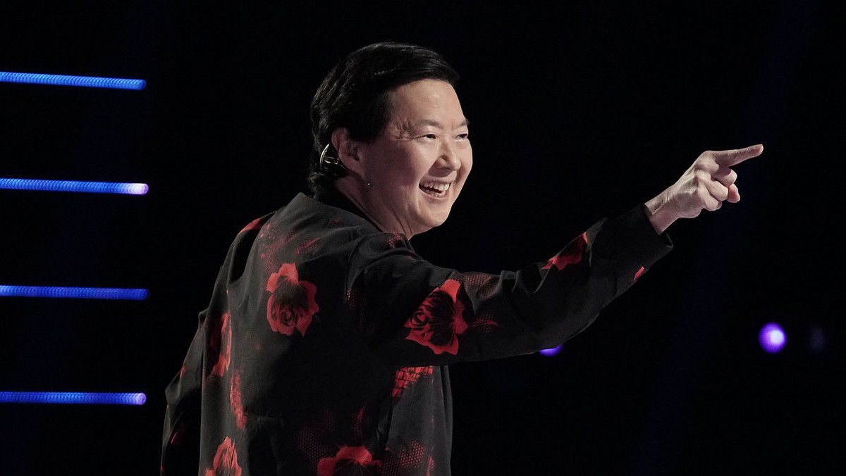 "Masked Singer". Rudy Giuliani zaśpiewał, Ken Jeong wyszedł ze studia