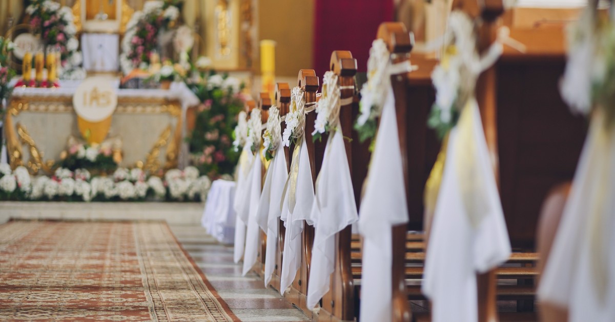 Będzie podatek kościelny? Polacy mają zapłacić choćby 8 proc. Jest ruch Senatu