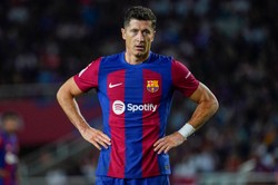 Robert Lewandowski zszedł z boiska w 34. minucie. Zobacz, co się stało [WIDEO]