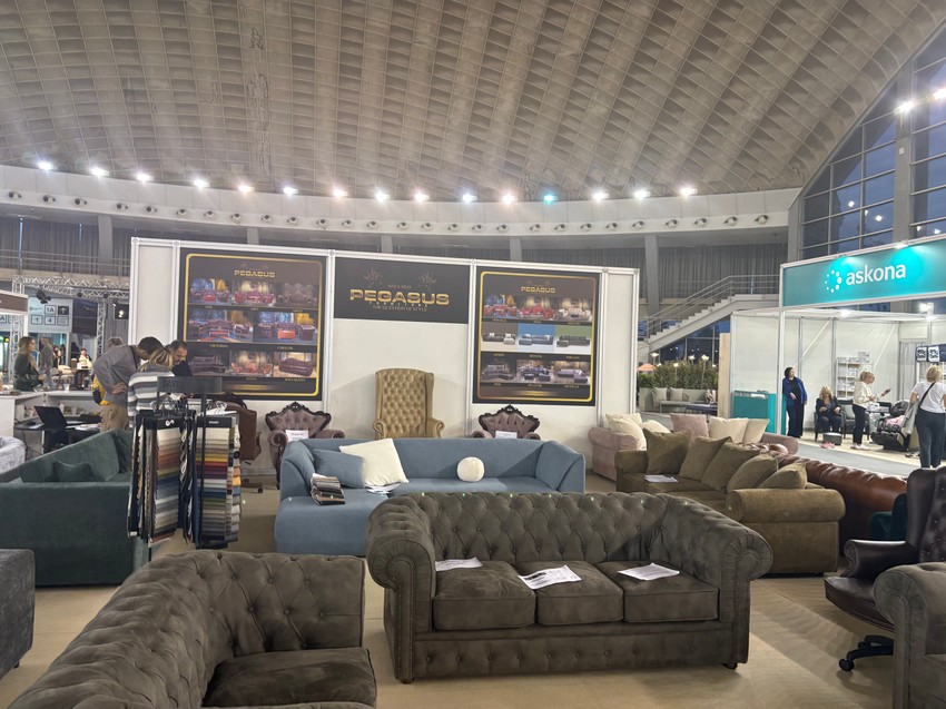 Posetioci uživali u bogatoj ponudi na Sajmu nameštaja