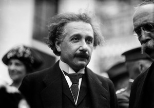 Albert Ajnštajn