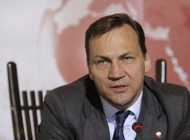 Sikorski: Nie wycofamy się z Afganistanu