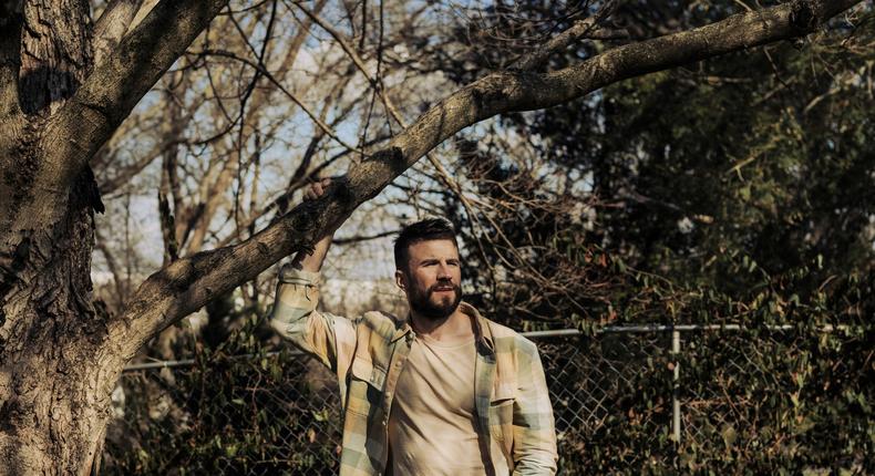 Sam Hunt Brought Hip-Hop to Country. After 'Old Town Road,' He's Back.