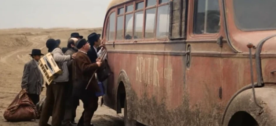 Autobus iz filma "Ko to tamo peva"