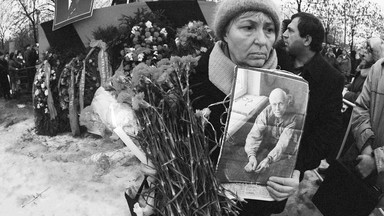 Pożegnanie Aleksieja Nawalnego różni się od pogrzebów innych legendarnych opozycjonistów — Borysa Niemcowa i Andrieja Sacharowa
