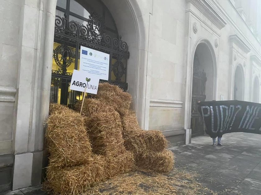 Tak rolnicy przywitali nowego ministra