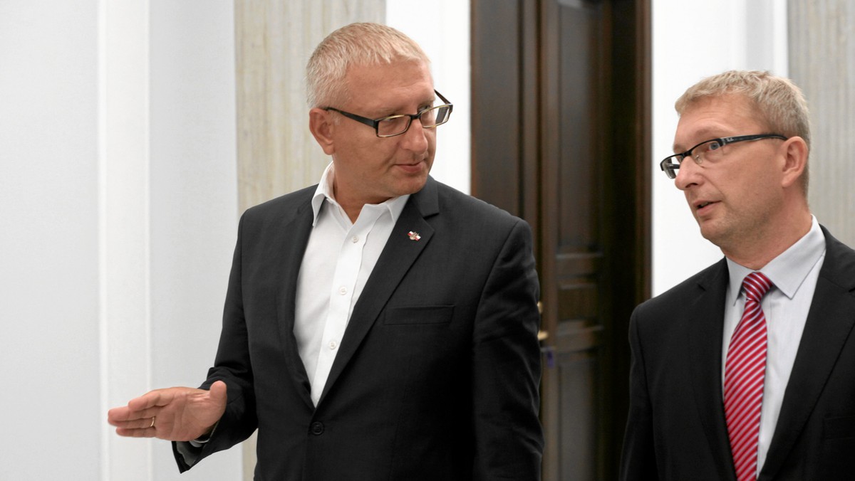 Poseł Stanisław Pięta w ostrych słowach odniósł się do sprawy kontrowersyjnej wystawy w Centrum Sztuki Współczesnej. - To, czego byliśmy świadkami, to skrajne obrzydlistwo, haniebne znieważenie Chrystusa, obrażające uczucia religijne w placówce publicznej, finansowanej przez Ministerstwo Kultury. Jest to niesamowity skandal - powiedział polityk PiS w wywiadzie dla portalu PCh24.pl.