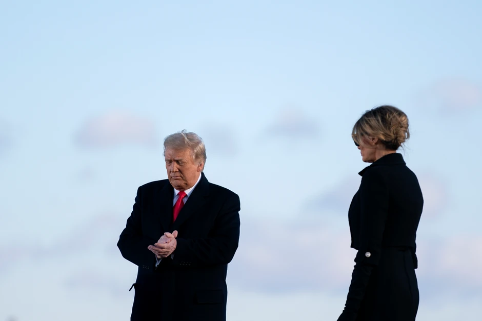 Godišnjica braka u senci opoziva - Donald i Melanija Tramp