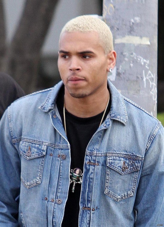 Chris Brown has been accused of raping a 24-year-old lady in France 