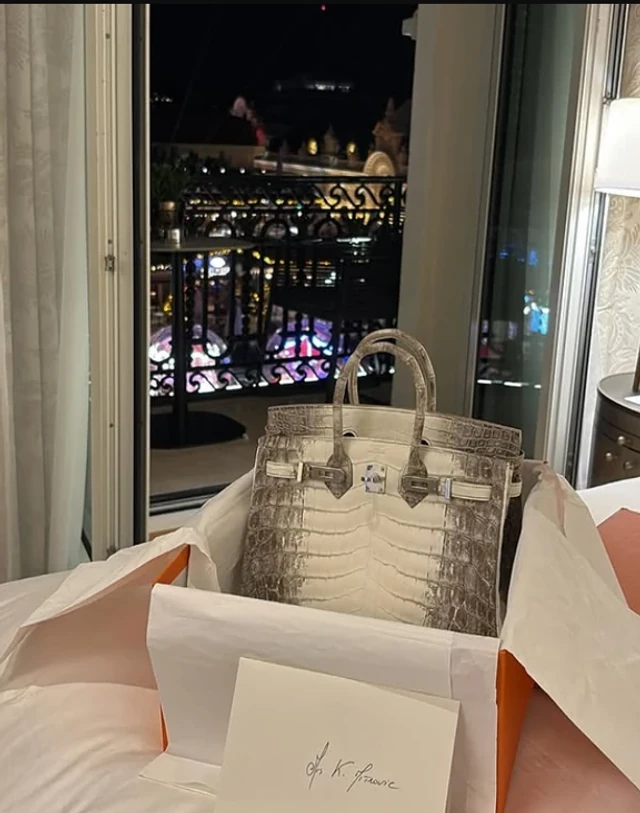 Evo čime je Milica Mitrović IZNENADILA STARIJU ĆERKU Kristinu: O ovom retkom primerku bruji javnost, cena se kreće od 150.000 do 400.000 evra (FOTO)